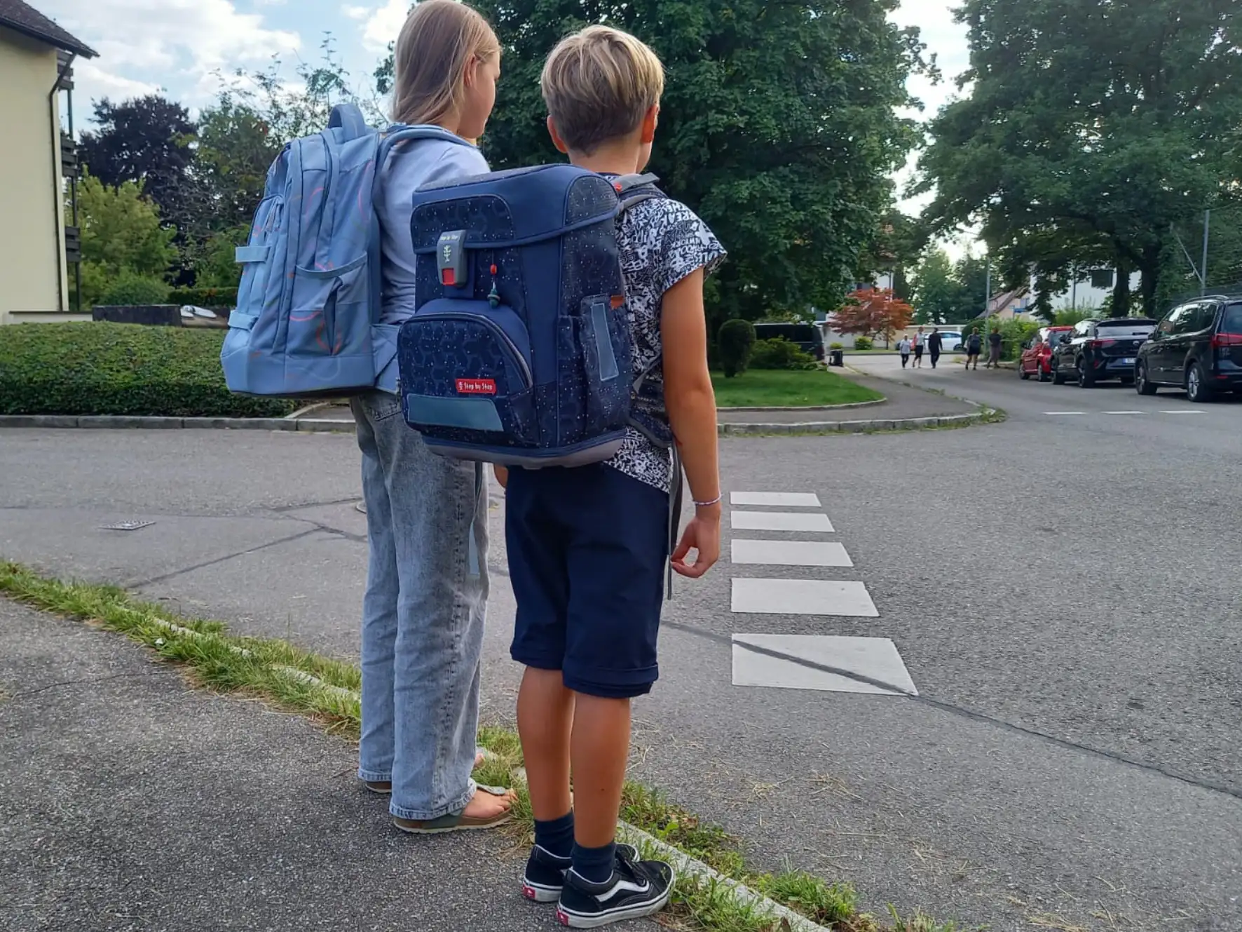 Mit dem Schulbeginn kommt auf die Schülerinnen und Schüler viel Neues auf dem Weg zur und in der Schule zu.