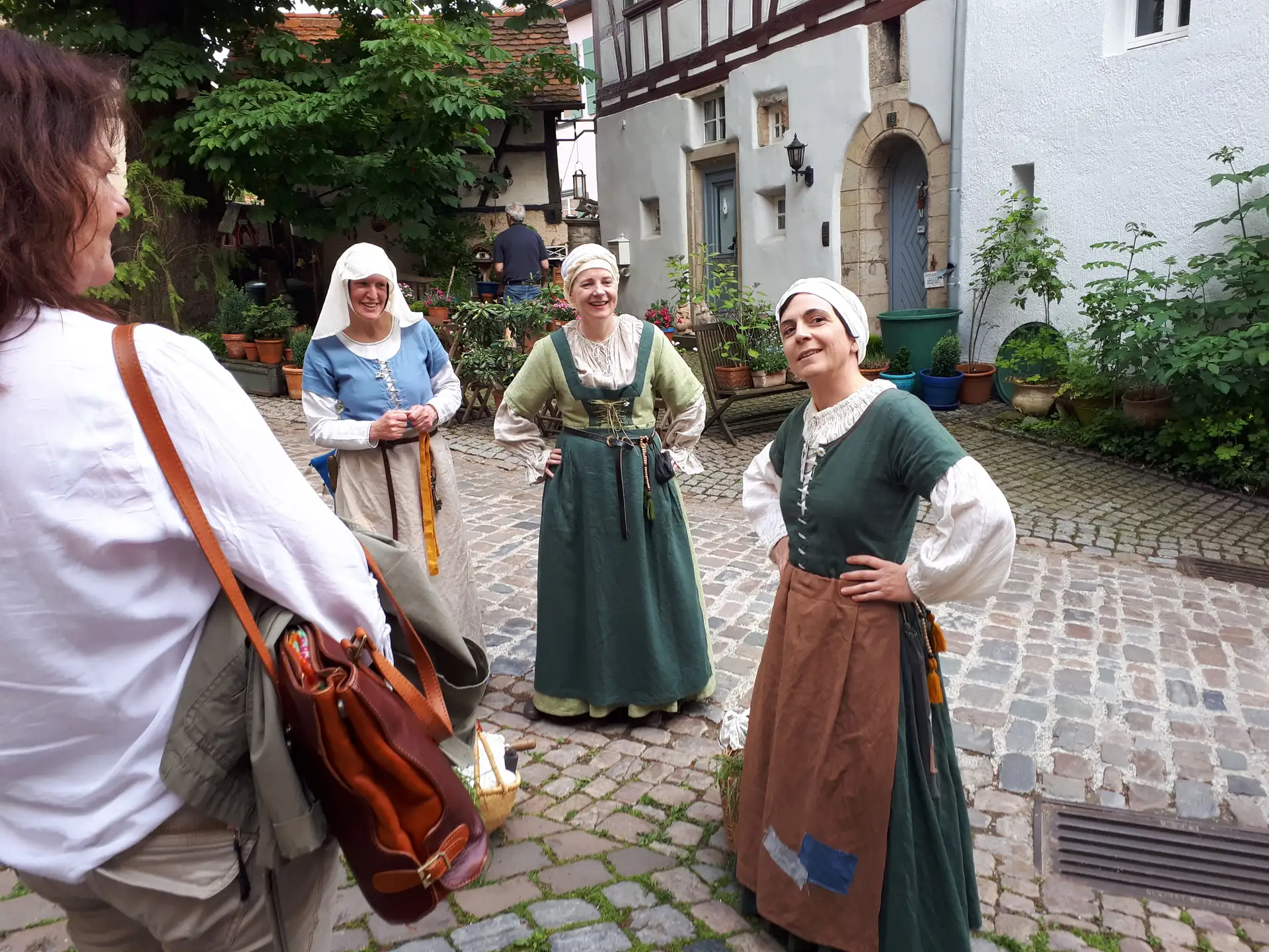 Bad Wimpfen: Erlebnisführung mit den Wimpfener Weybern